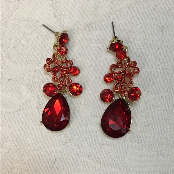 Ruby Rhinestone Chocked Neckless - Picture 3 of 3